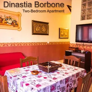 Apartment Casa Dinastia Borbone - Centro Storico, Naples